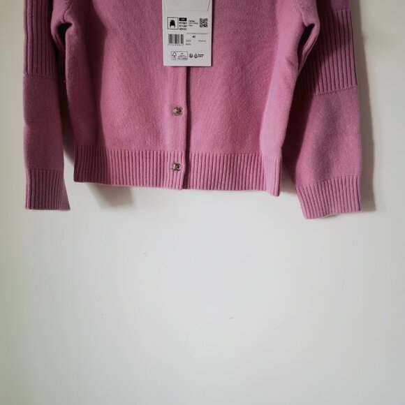 NEW Chanel Pink Cashmere Wool Cardigan - Picture 4 of 14